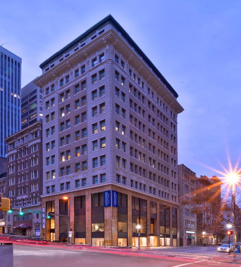 Candlewood Suites Baltimore - Inner Harbor, An Ihg Hotel Exterior photo